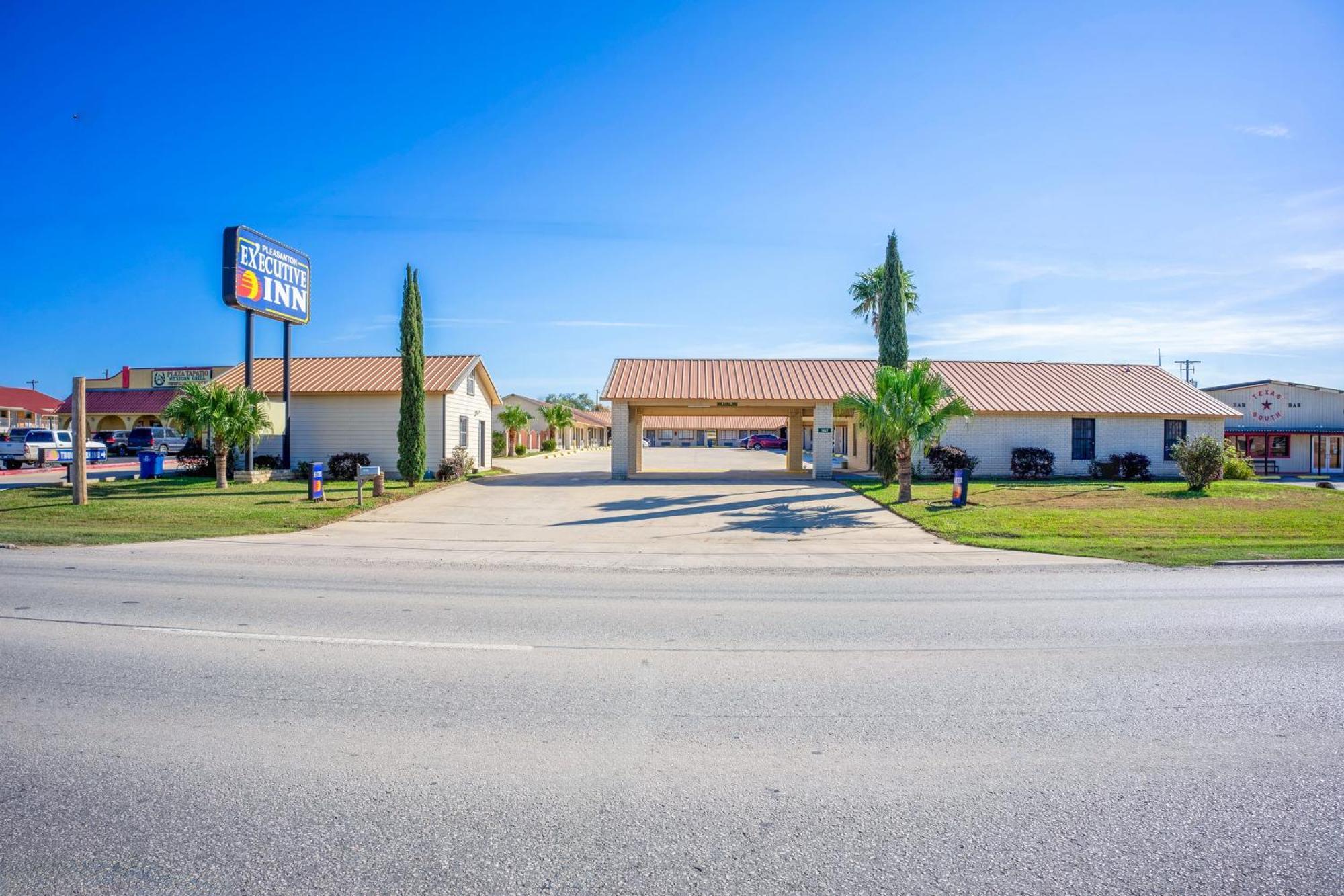 Executive By Oyo Motel 2*