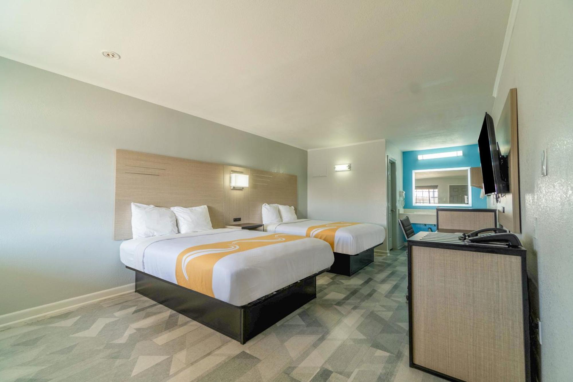 Executive Motel