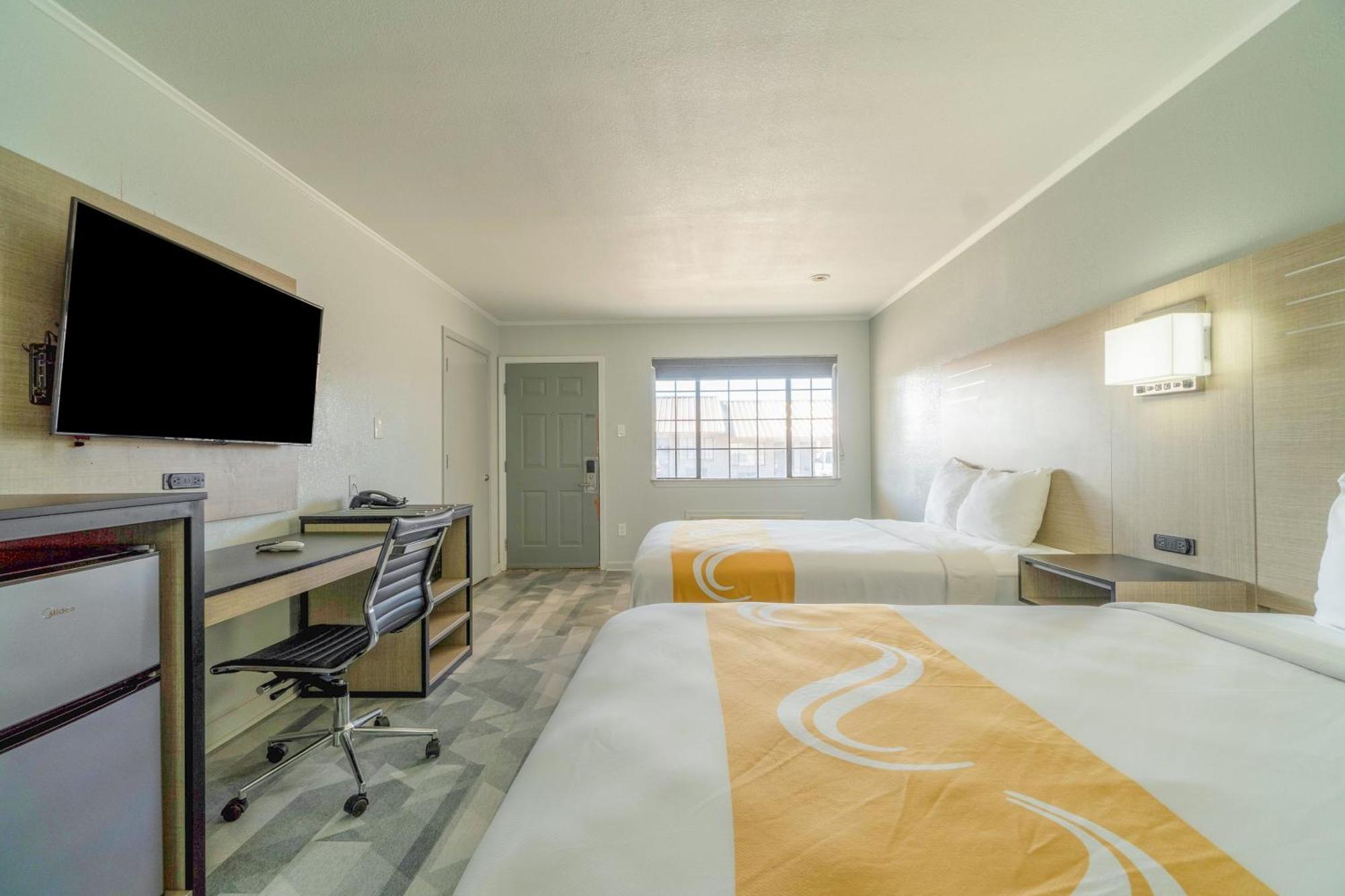 Executive By Oyo Motel Pleasanton